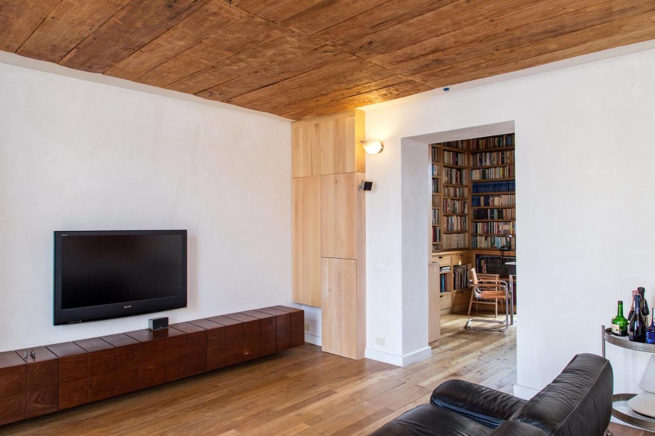 La Casa Nel Cuore Della Citta Apartment เนเปิลส์ ภายนอก รูปภาพ